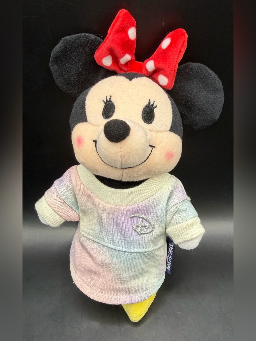 Disney- Small Minnie Mouse Plush with Redβ Polka Dot Bow and Spirit Jersey Top